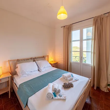 Villa Near Cinque Terre - Mountain Farmhouse With Pool Tivegna