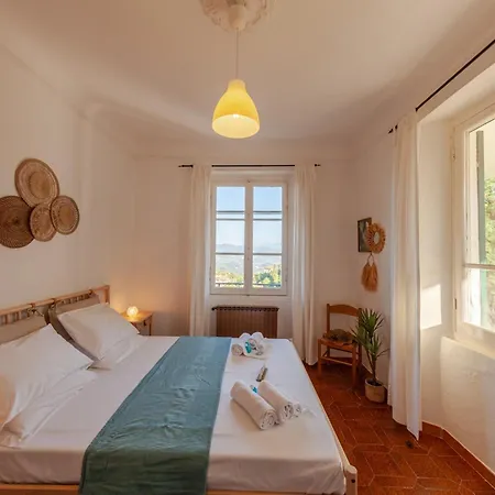 Villa Near Cinque Terre - Mountain Farmhouse With Pool